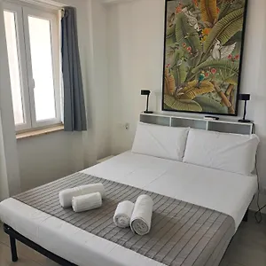 https://la-terrazza-sullappia.it-romehotels.com