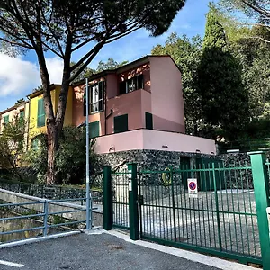 Patio & Parking - Gianna's Coastal In Cinque Terre Apartment